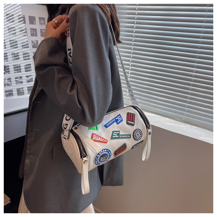 Fashionable Women's Shoulder design Bag Handbag Cool Hot Girl Large Capacity Bag Autumn New Designer Bag Women's Crossbody Bag Cylindrical S
