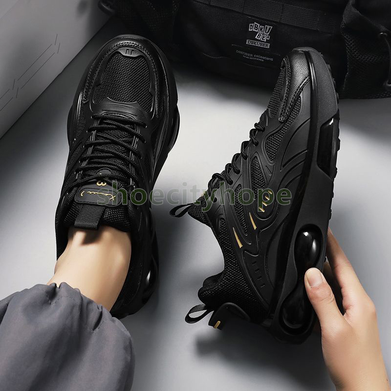 Black trend mens trainers Versatile running shoes Comfortable Durable Thick-sole cushioning Mesh breathable sneakers Size 39-44