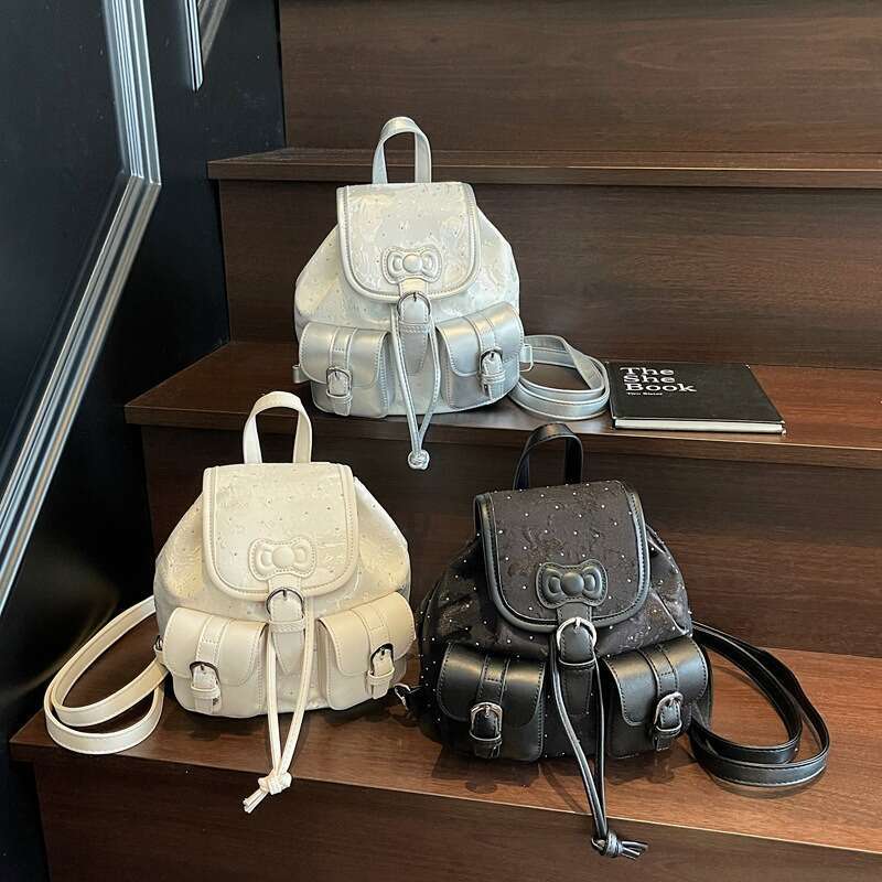 New Fashion Small Casual Lightweight Niche Design High-end Versatile Women's Backpack