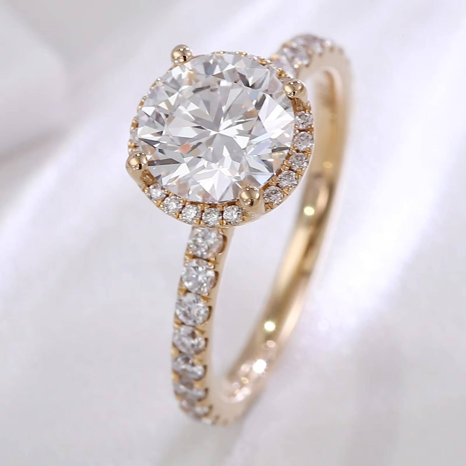 IGI Certificate 2CT Diamond Ring White Lab Grown Round VVS Diamond Ring with 18k Yellow Gold for Wedding