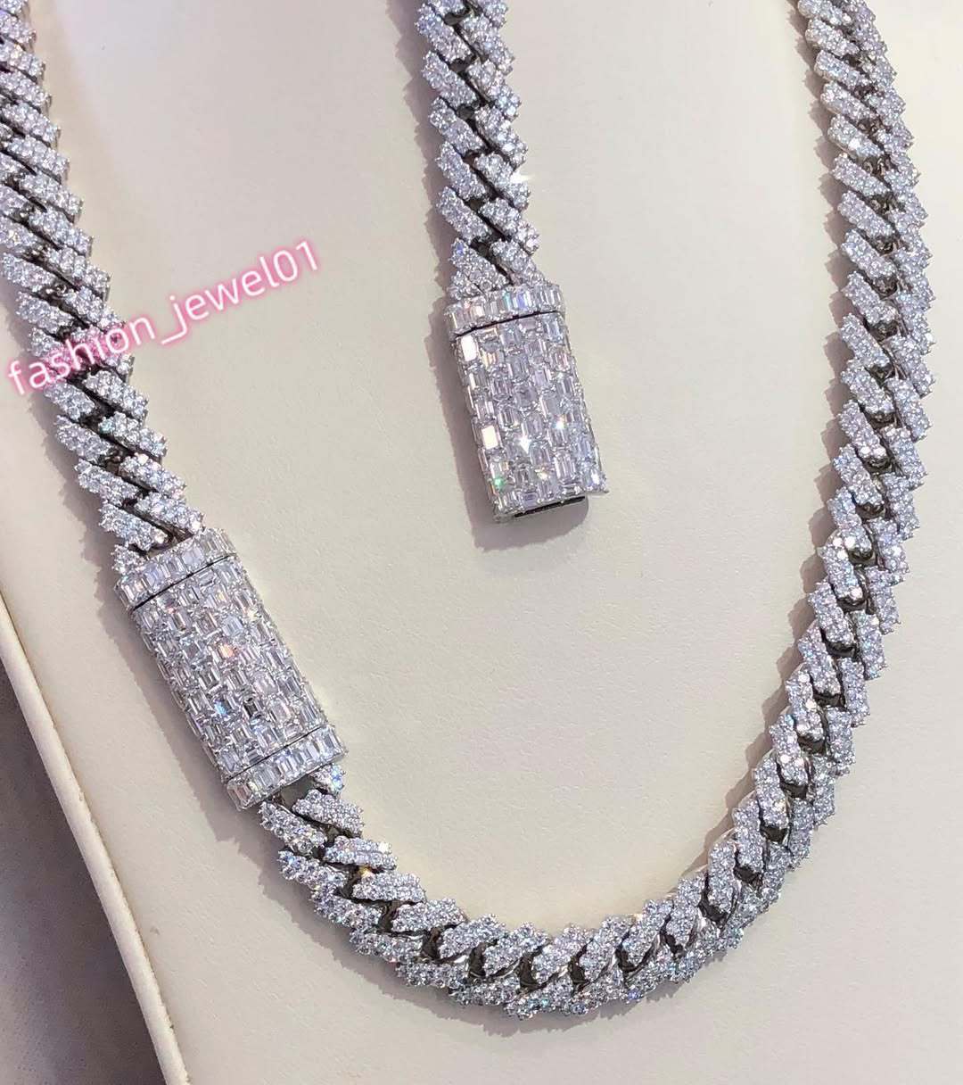 12mm Real VVS1 Moissanite Diamond Cuban Link Chain BustDown Miami Cuban Necklace for Rappers Hip Hop Style