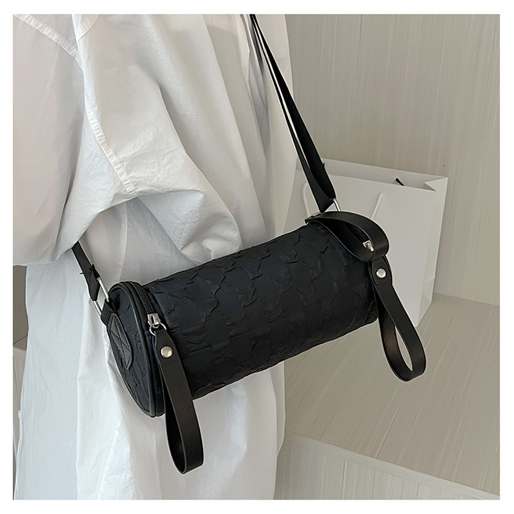 TB BHULAMTE Designer Bag 2025 New Women's Single Shoulder Bag Trendy Fashion Crossbody Phone Bag Checkerboard Wide Strap Cylinder Bag Luxury Bag 