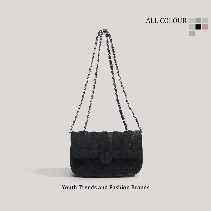 Designer new niche underarm bag chain commuting rhombus single shoulder cross-body bag