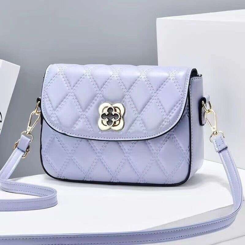 Women's Large Capacity 2025 New Trendy Simple Handbag Versatile Fashion Single Shoulder Crossbody Small Square Bag for Women