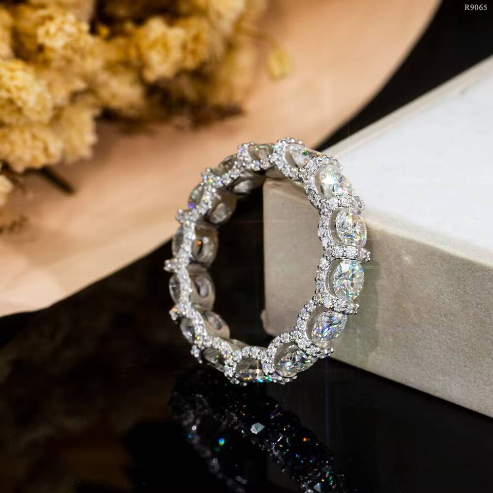 Wholesale Factory Price Bling Iced Out Moissanite Jewelry 925 Silver Diamond Jewelry Hiphop Eternity Moissanite Ring