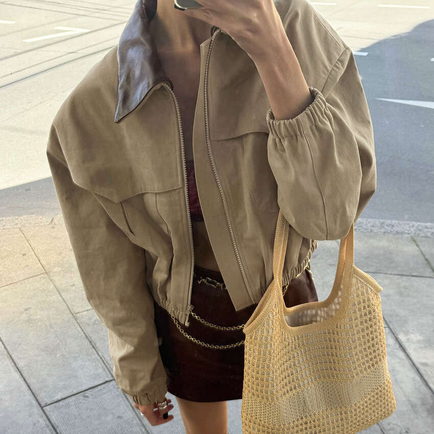 Autumn Winter New Color-Block Turn-Down Collar Long Sleeve Jacket For Women, Stylish And Elegant Design, Commuting B3