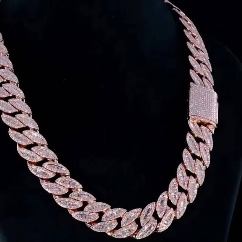 VVS Moissanite Cuban Link Chain Necklace Iced out with Baguette round Cut Passes Diamond Testerfor Weddings