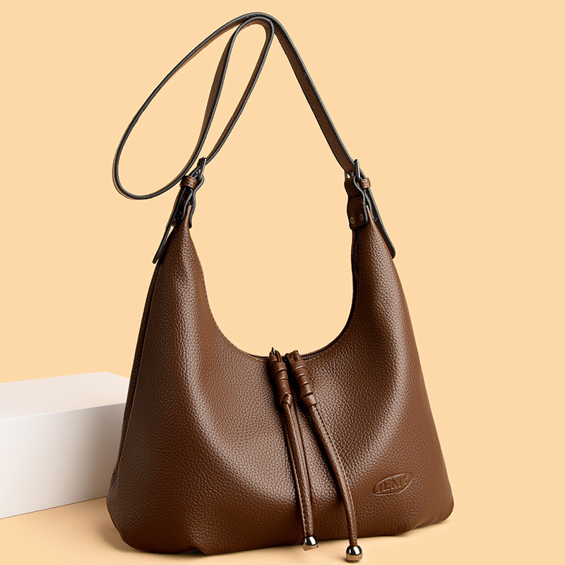 2025 New Fashionable Casual Tote Bag Shoulder Bag Fashionable Versatile Bag Western Commuter Underarm Bag