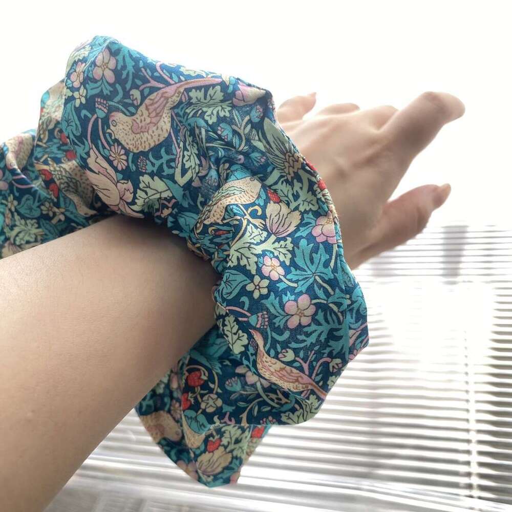 DH collections Enlarged British Liberty Floral Fabric Chunky Elastic Hair Ties - Strawberry Thief Pattern