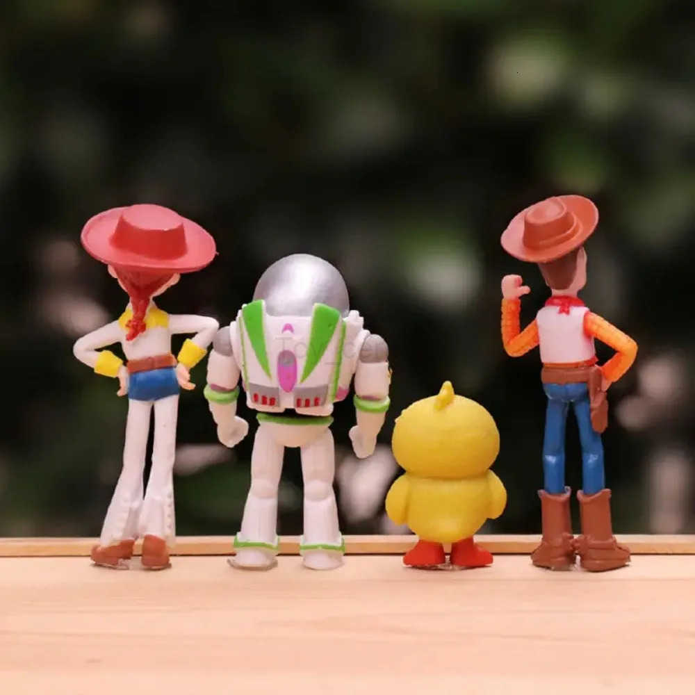 Disney Toy Story Anime Toys Woody Jessie Buzz Lightyear Forky Figures Model Doll Desktop Cake Decoration For Childrens Gift H250906