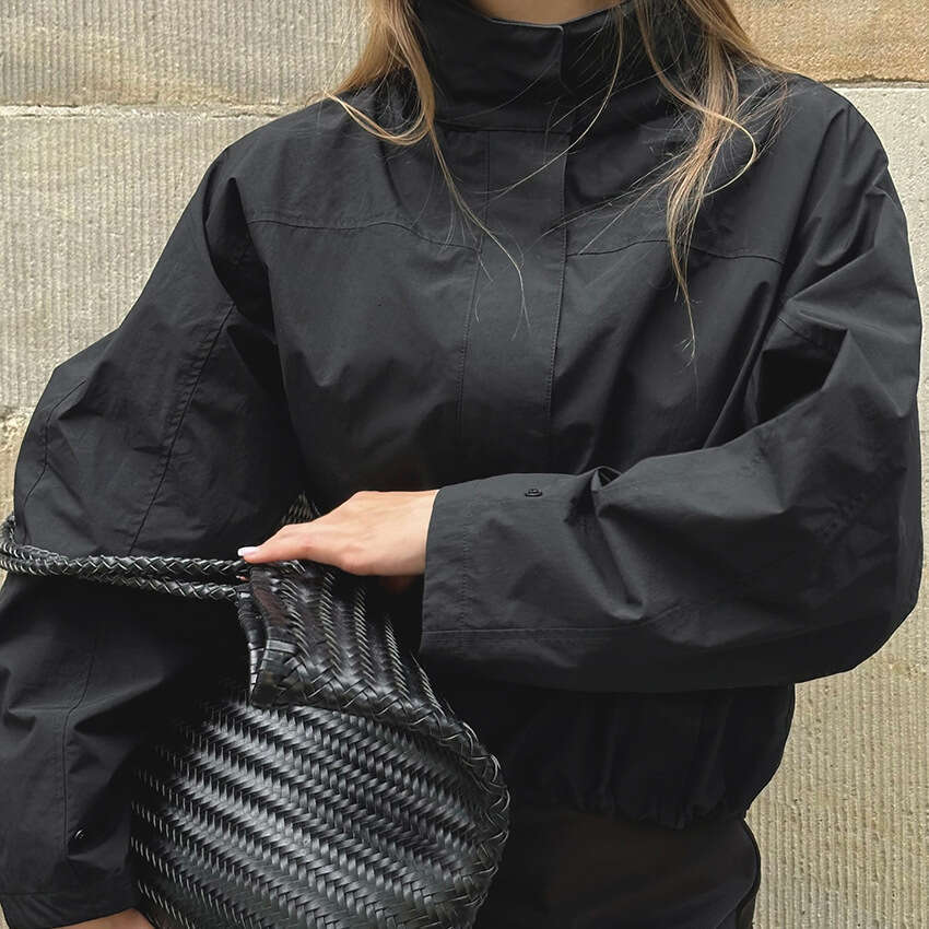 Autumn Winter New Loose Drawstring Outdoor Jacket Design Sense White Black Stand Collar Trench Coat B3