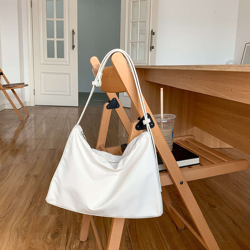 Nylon Large Capacity Underarm Women's Solid Color Versatile 2025 Casual Commuter Shoulder Bag Patchwork Design