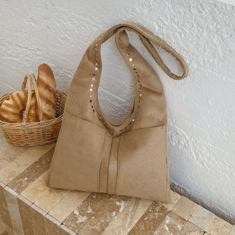 Autumn Winter New Suede Rivet Decorated Single Shoulder Motorcycle Style Elegant Underarm Bag Handbag for Women