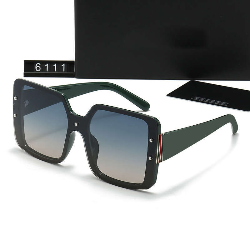 New Large Frame Fashion Driving Vacation Leisure Travel Sunglasses 6111 483