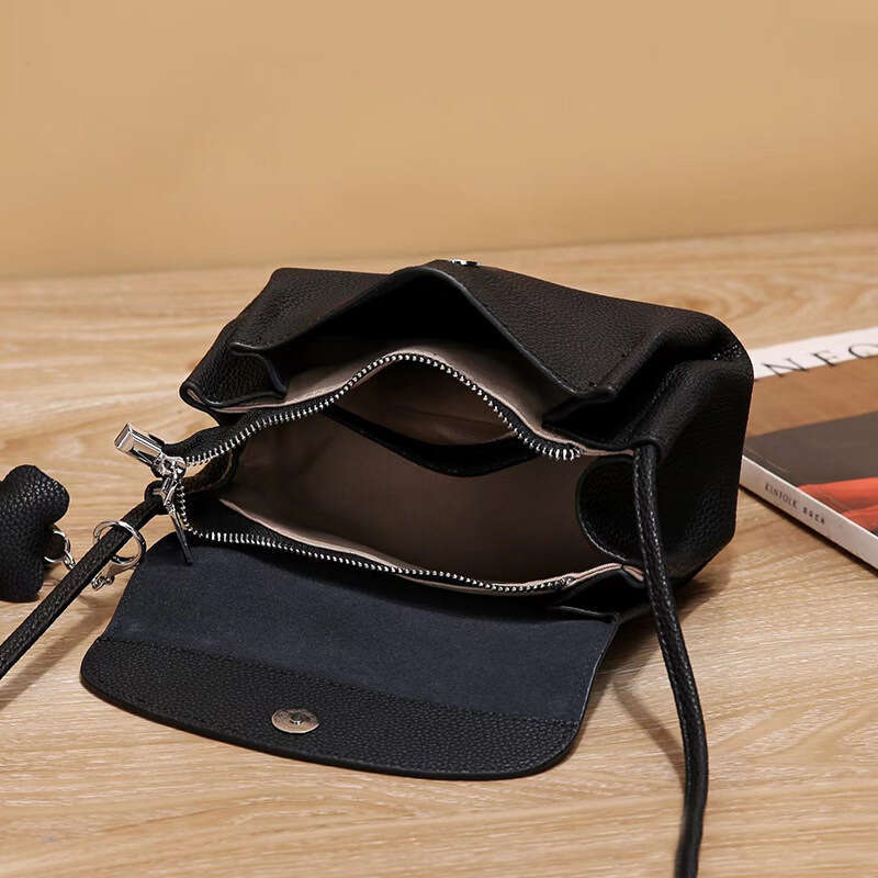 New Korean Style Women's Cowhide Crossbody Bag, Fashionable Versatile Niche High-end Genuine Leather Cloud Bag