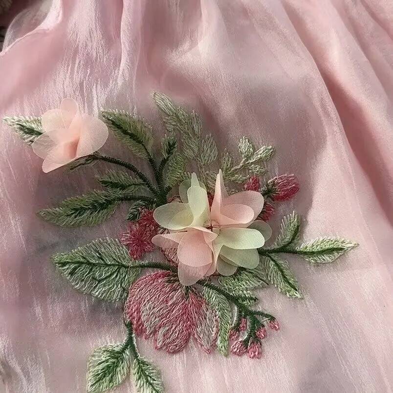 2025 Spring New Perspective design Women's D-Flower Embroidered Chiffon Shirt Flower Mesh Shirt Mesh Cardigan Top Gauze Shorts Designer Set