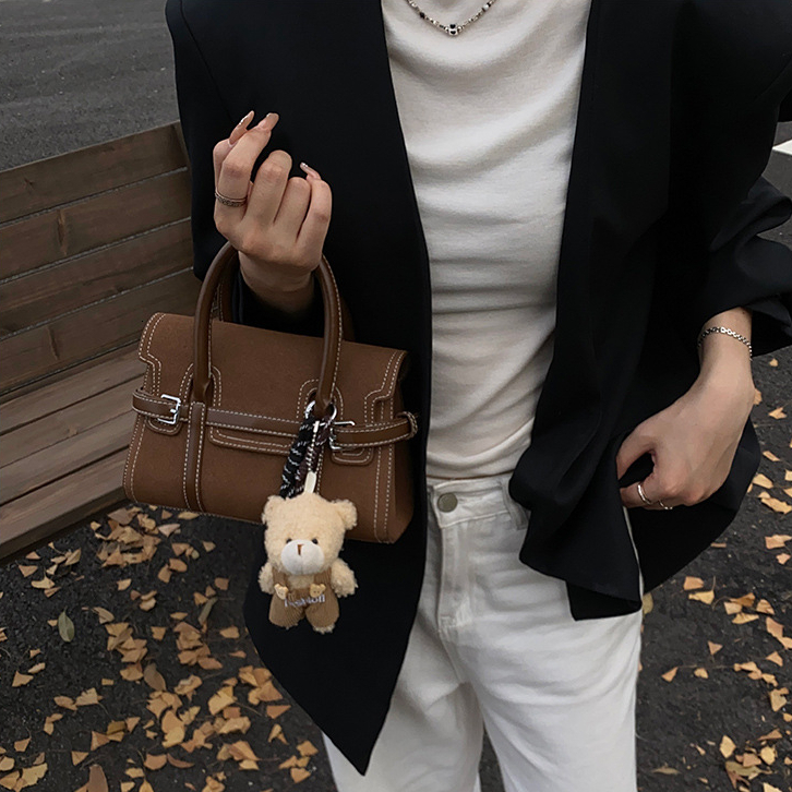 2025 new collection Elegant Niche Handbag Fashionable Single Shoulder Armpit Women's Bag Casual Autumn New Designer Crossbody