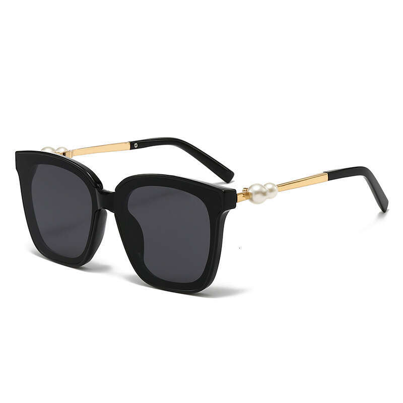 New Fashion with Pearl Accessories, Large Frame Sunglasses for Women, UV Protection, Street Style, Slimming Effect 2314 30c