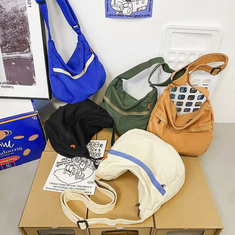 Women's Washed Canvas Fashion Trend Large Capacity Workwear Crossbody Harajuku Artistic Shoulder Bag for Men