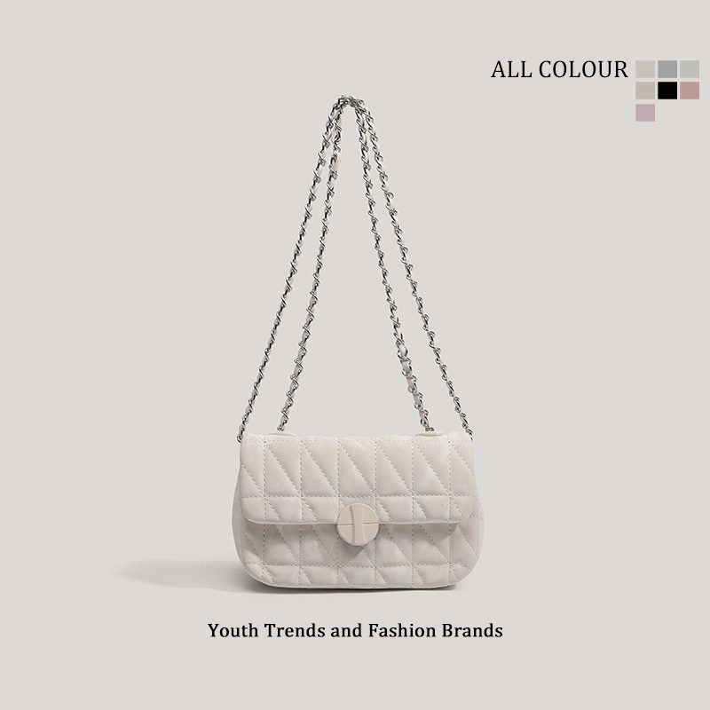 Designer new niche underarm bag chain commuting rhombus single shoulder cross-body bag