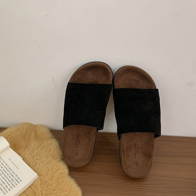 2025 Free Shipping New Designer Thick soled slippers made of genuine soft leather with a flat bottom suitable for men women wearing soft leather on th