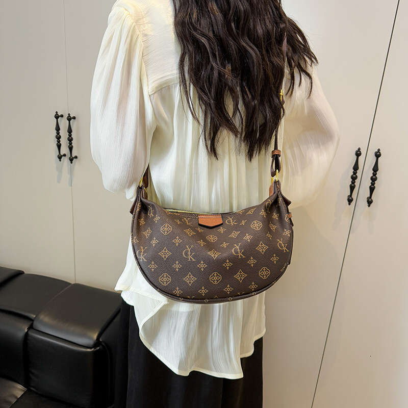 New Hot Designer Bags Hobo Bag Fashion Wide Strap Bag Crescent 2025 New Pattern Commuter Dumpling Bag Single Shoulder Crossbody Bag for Women