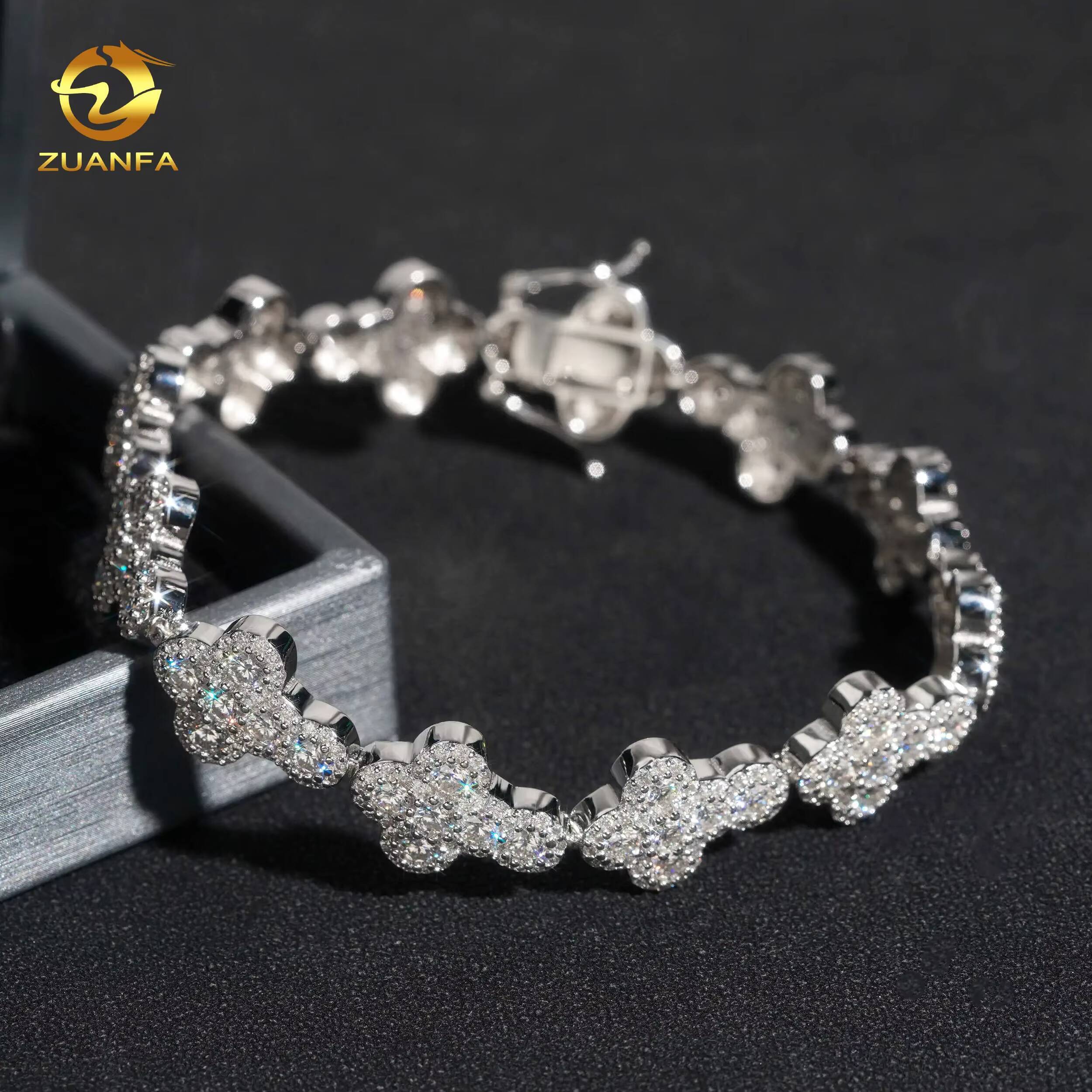 Popular Style 13mm Cross Chain Necklace Cuban Links 100 Percent Moissanite Chain Cuban Iced Out Necklace GRA Certificate