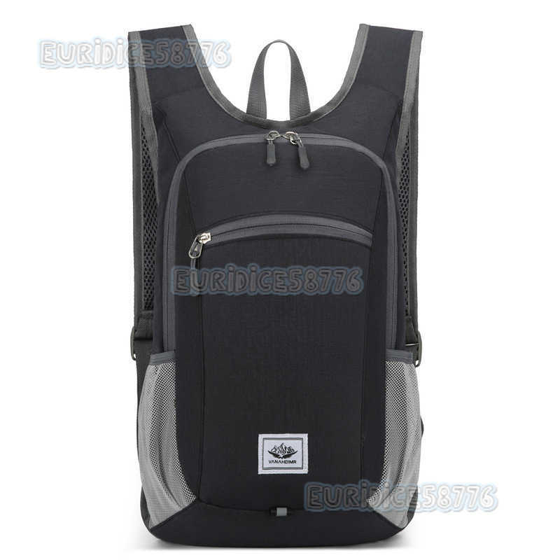 New Folding Bag Outdoor Sports Bag Lightweight Hiking Backpack Travel Bag Womens Leisure Book Bag Mens Backpack H250906