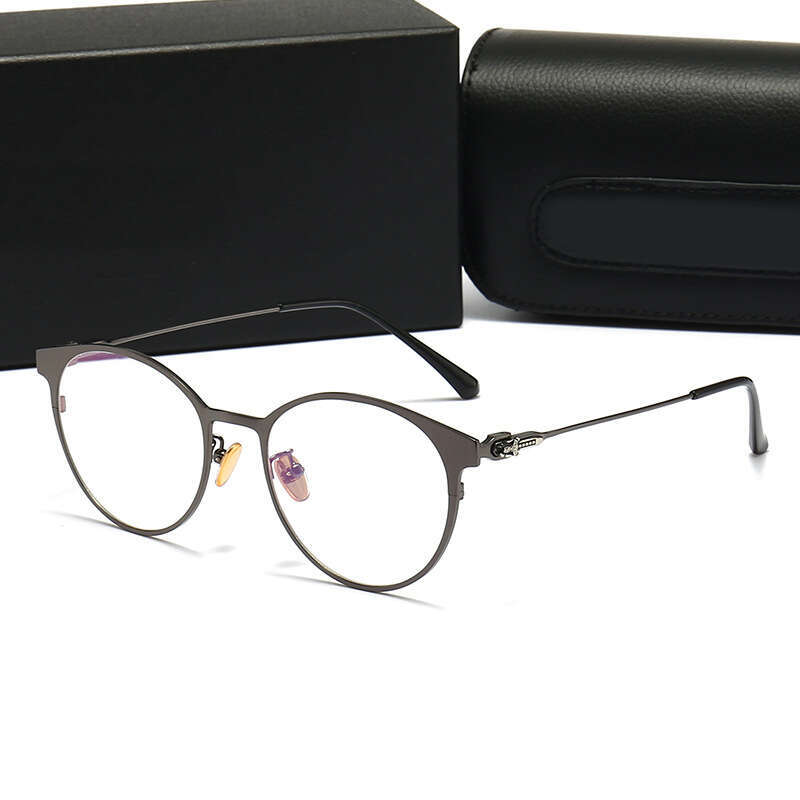 New Unisex Glasses Fashion Trendy Sunglasses Women's Shopping Casual Anti-Blue Light 8095 dfc