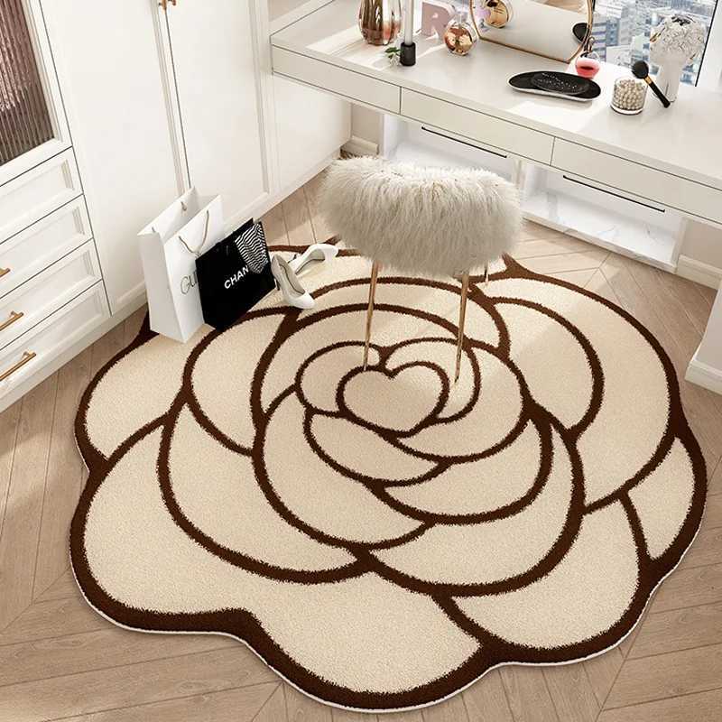 Luxurious VIKAMA Light Luxury Flower Carpet Imitation Cashmere Home Decoration Floor Mat Soft NonSlip Girls Cute Bedroom Carpet Y251105