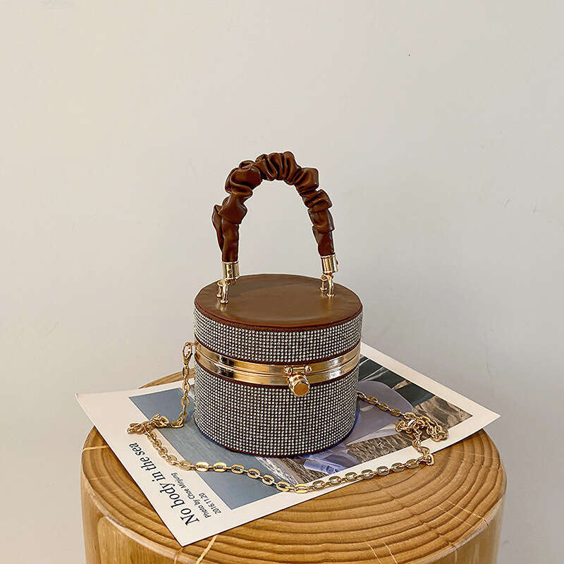 New Style Personality for Women Trendy Simple Mini Shiny Diamond Fashion Bucket Versatile Pleated Chain Shoulder Crossbody Bag