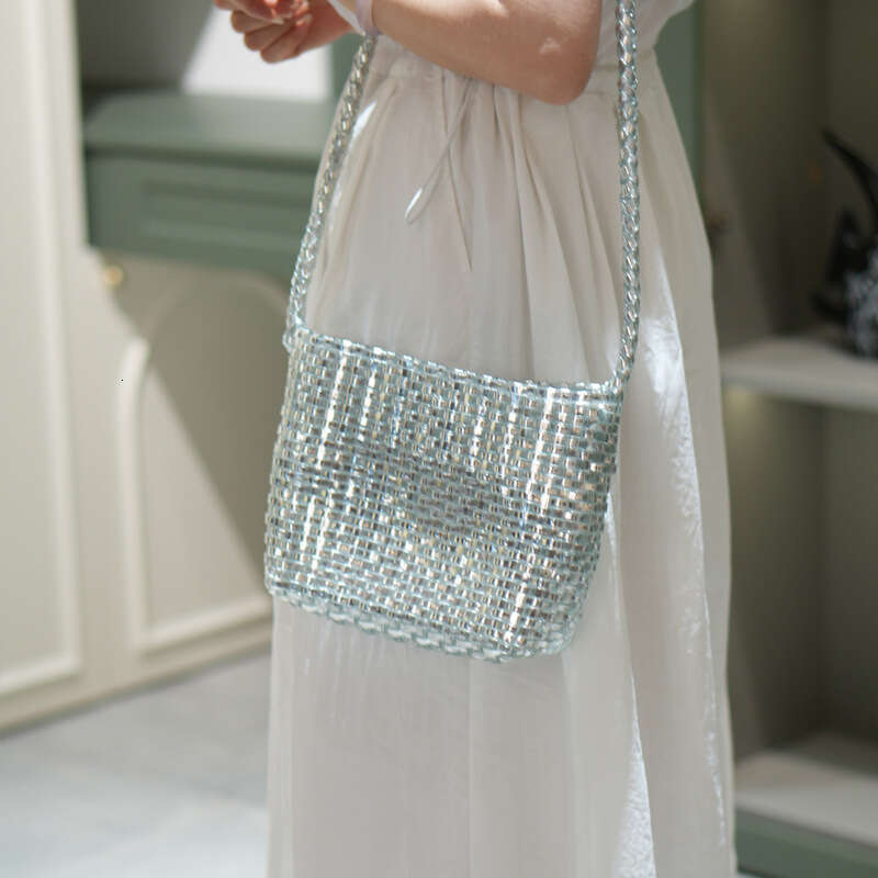 Silver Fashion Internet Celebrity Handmade Woven for Women Korean Version Ins Glitter Shoulder Crossbody Beach Bag