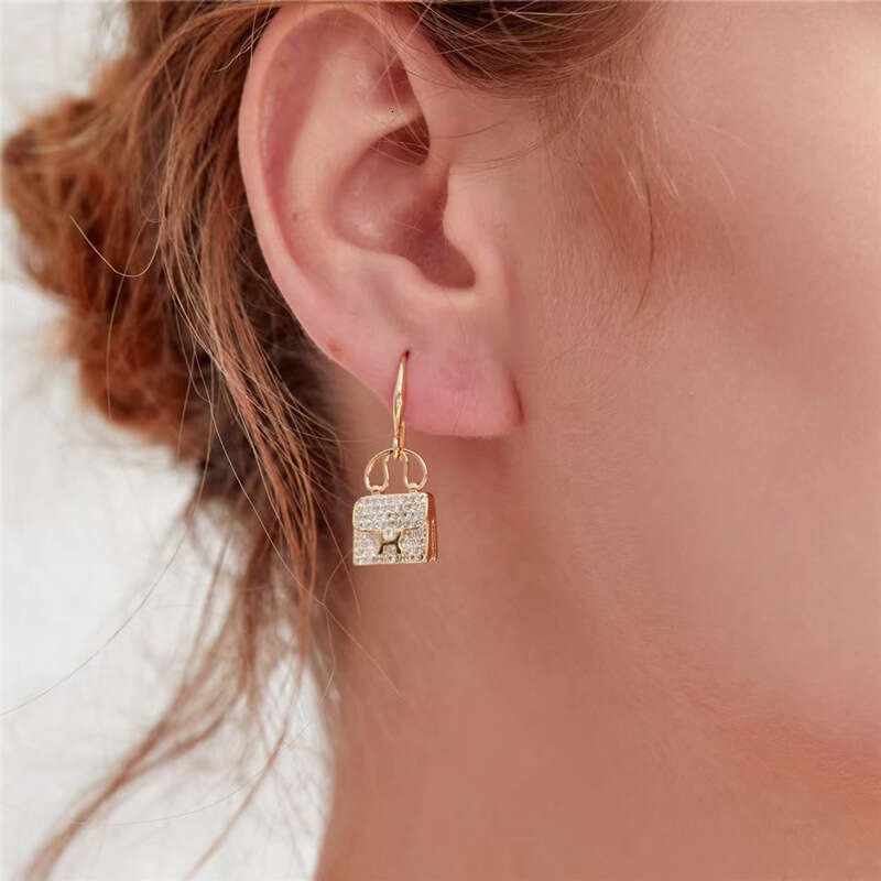 DHpet 2025 New H Letter Bag Necklace for Women Full Dia Rose Gold Clavicle Chain Sier Fashion Personality Earrings Internet Celebrity Hot