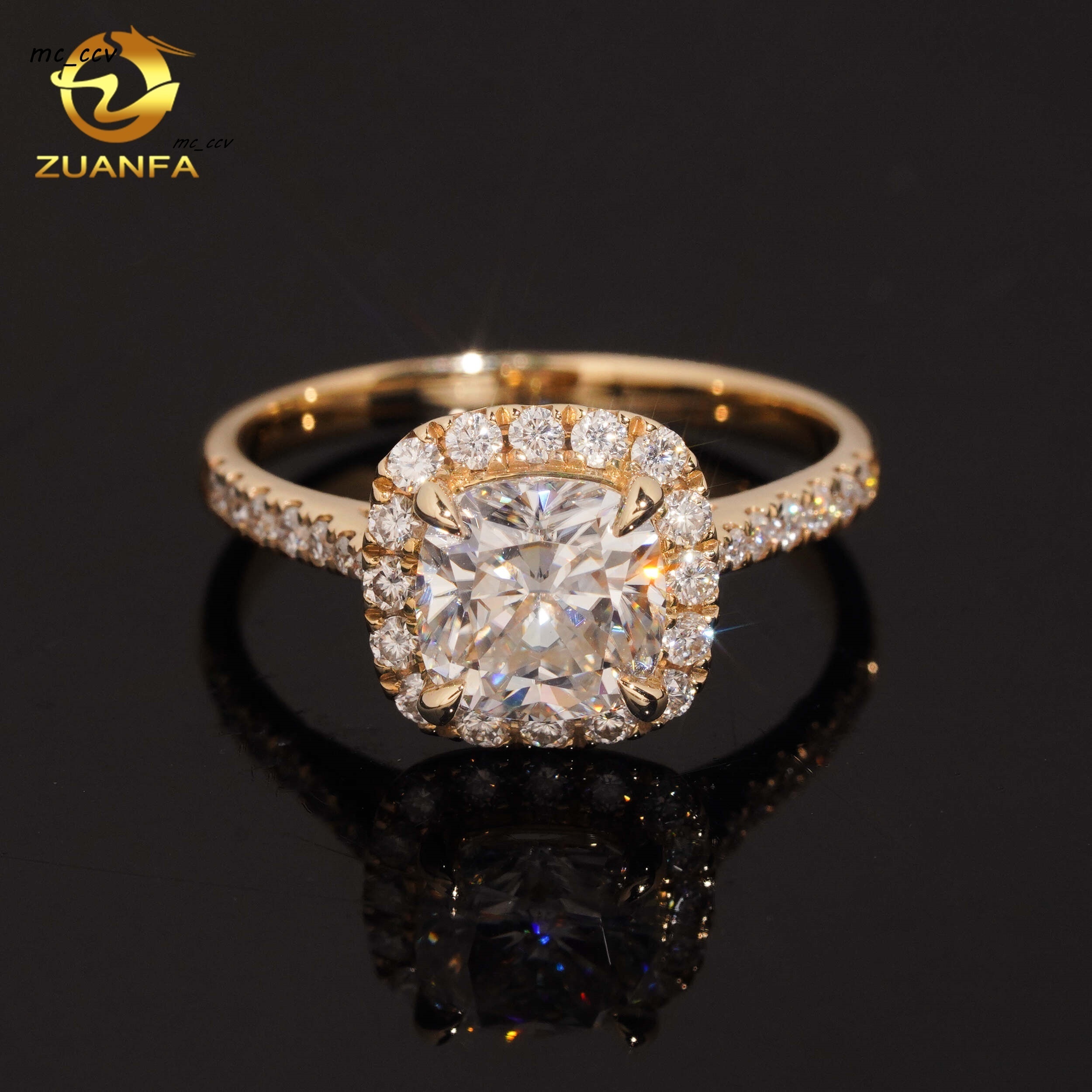 Wholesale Price 14K Yellow Gold Halo Design Cushion Diamond Moissanite Engagement Ring for Women
