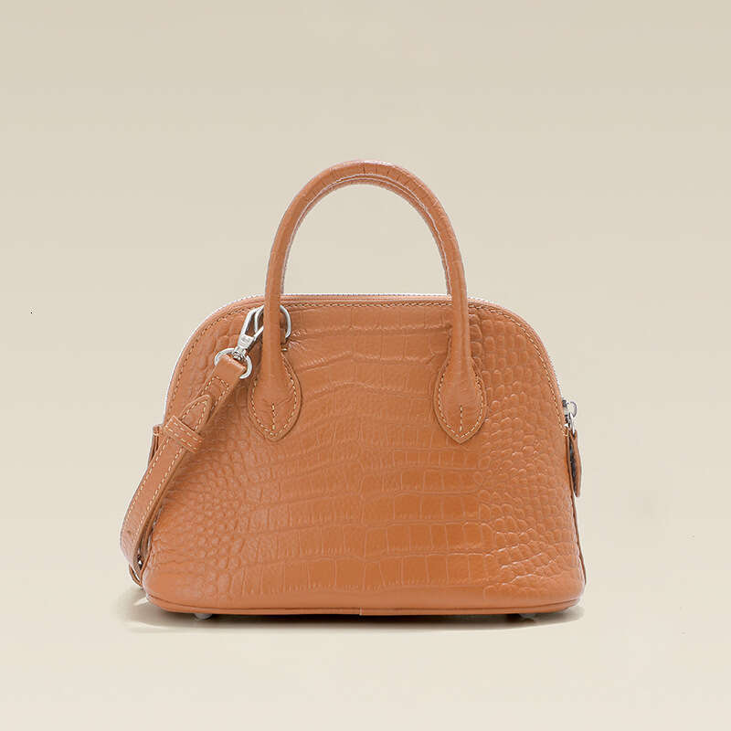 Shell Women's First Layer Cowhide 2025 New High-end Crocodile Pattern Genuine Leather Handbag Crossbody Bowling Bag