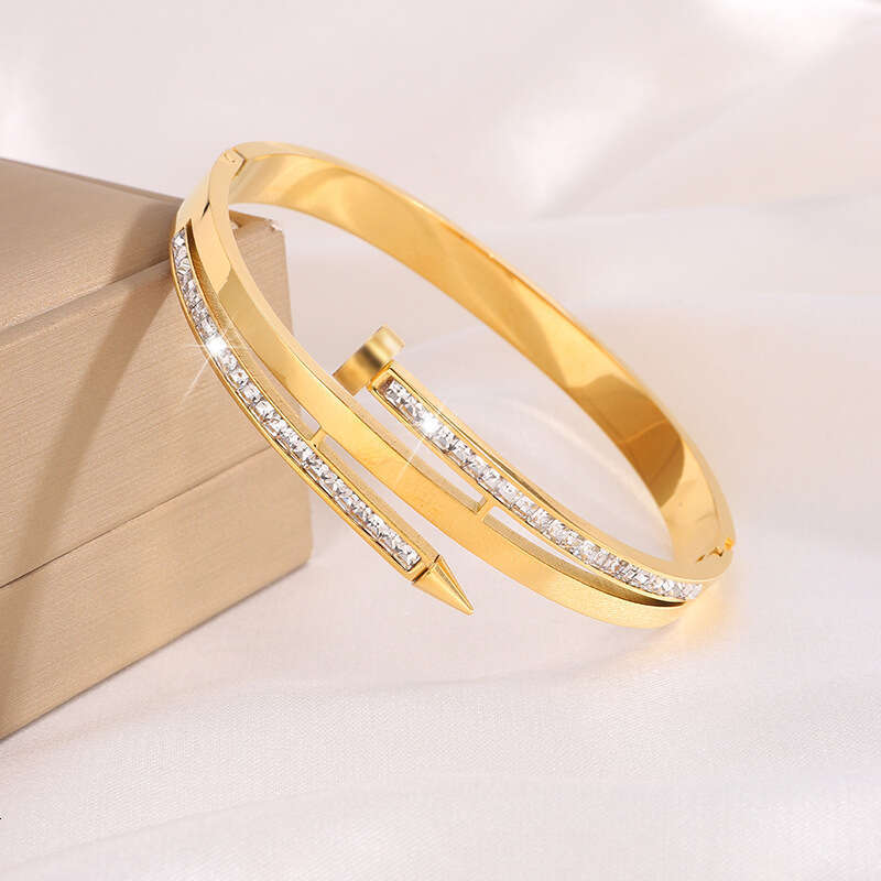 DHpet New European - American Style Cartier - inspired Studded Diamond - set Titanium - steel Bracelet for Women