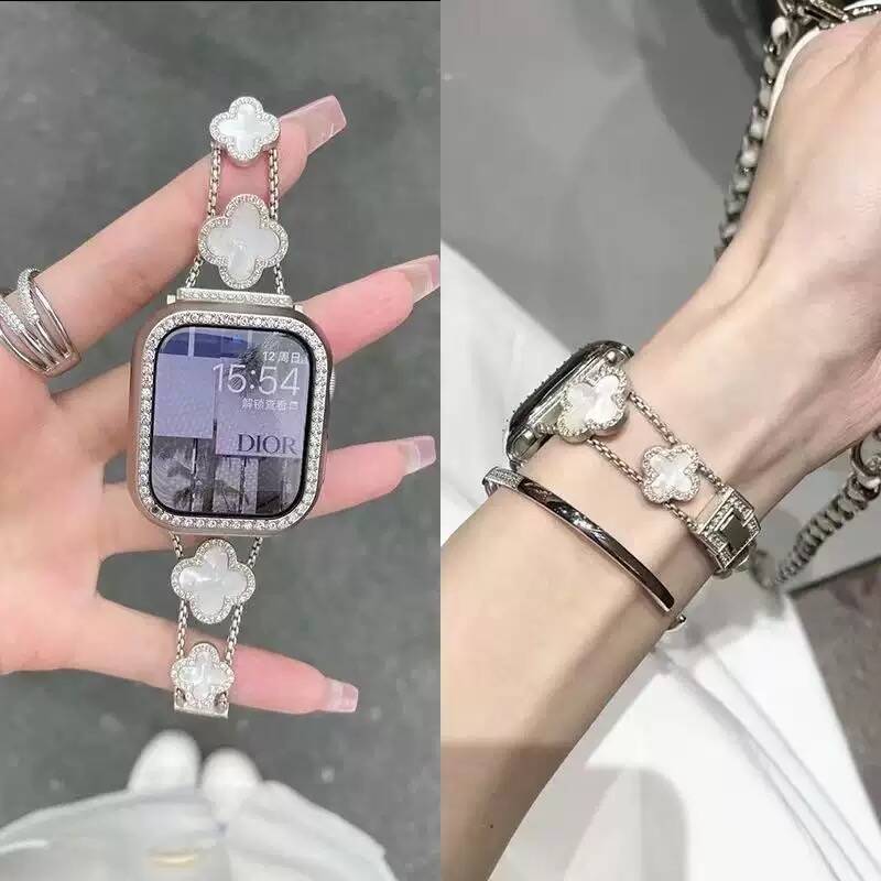 Glamorous Apple Watch Accessory: Elegant Crystal Decorated Clovers for Models 9/8/7/6/Series SE