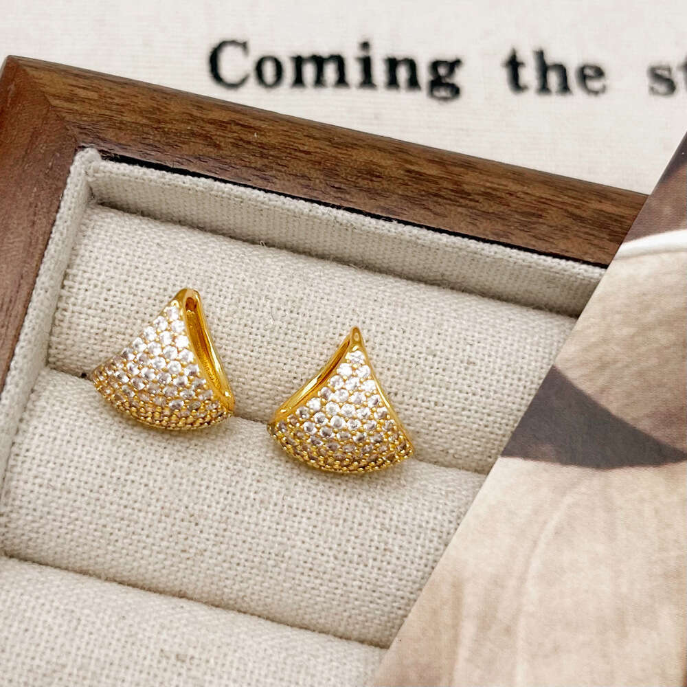 DHpet Ins - style Micro - set Zircon Earrings: Versatile and High - end