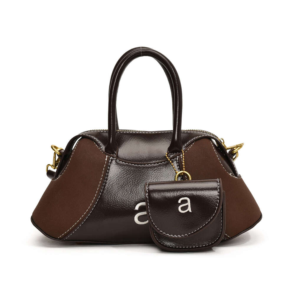 Niche for Women Large Capacity 2025 New Autumn Winter Matte Crossbody Handheld Pillow Bag