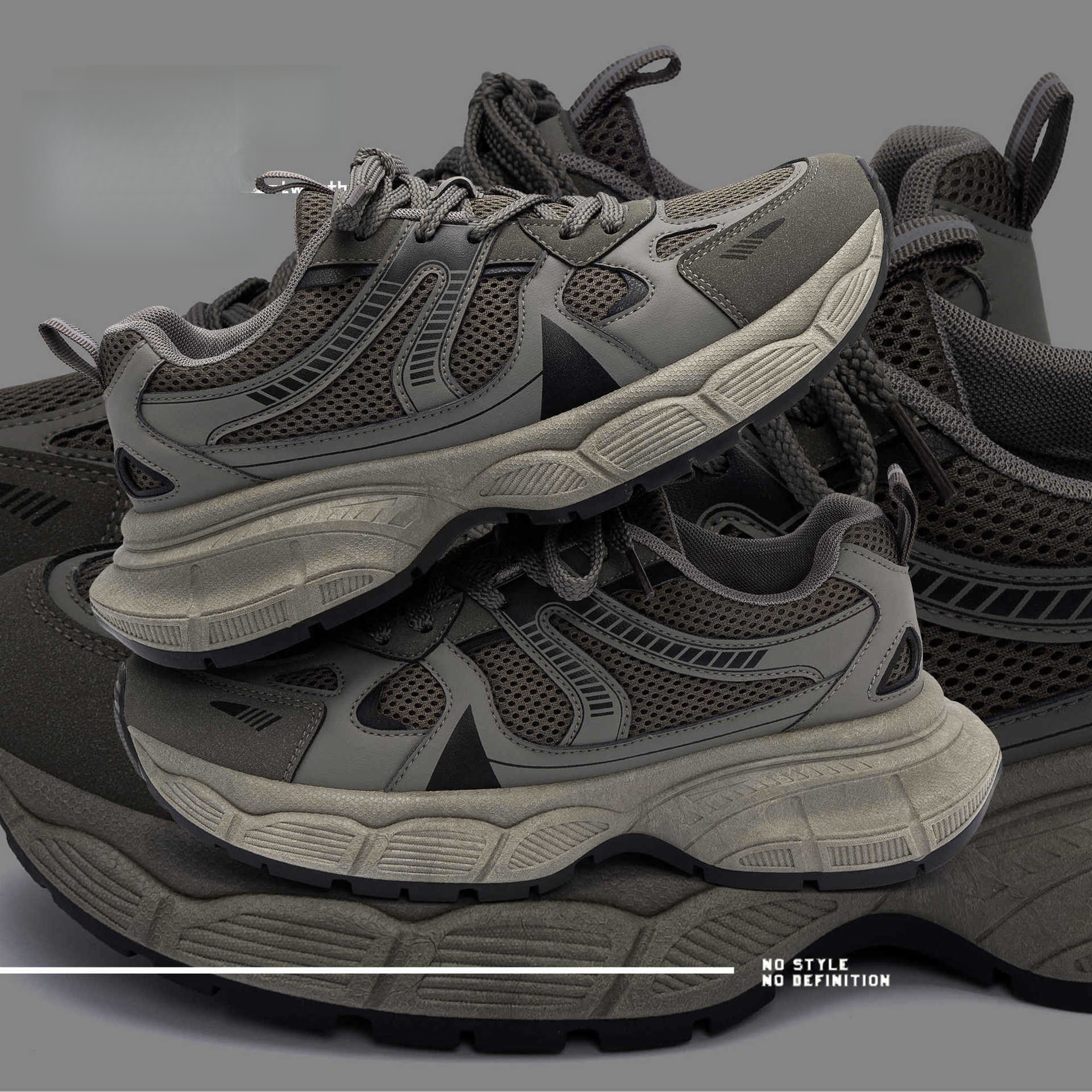 Designer Shoes mens trainers dad shoes Thick Soled casual breathable comfortable sneakers running shoes fashionable