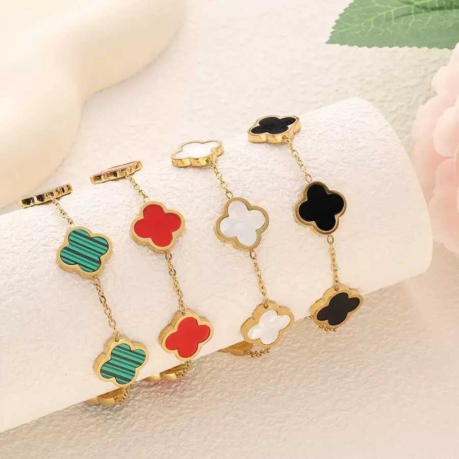 luxury Fashionable And Simple FourLeaf Clover Stainless Steel MotherOfPearl Bracelet That Does Not Fade Suitable For Everyday Wear S250906