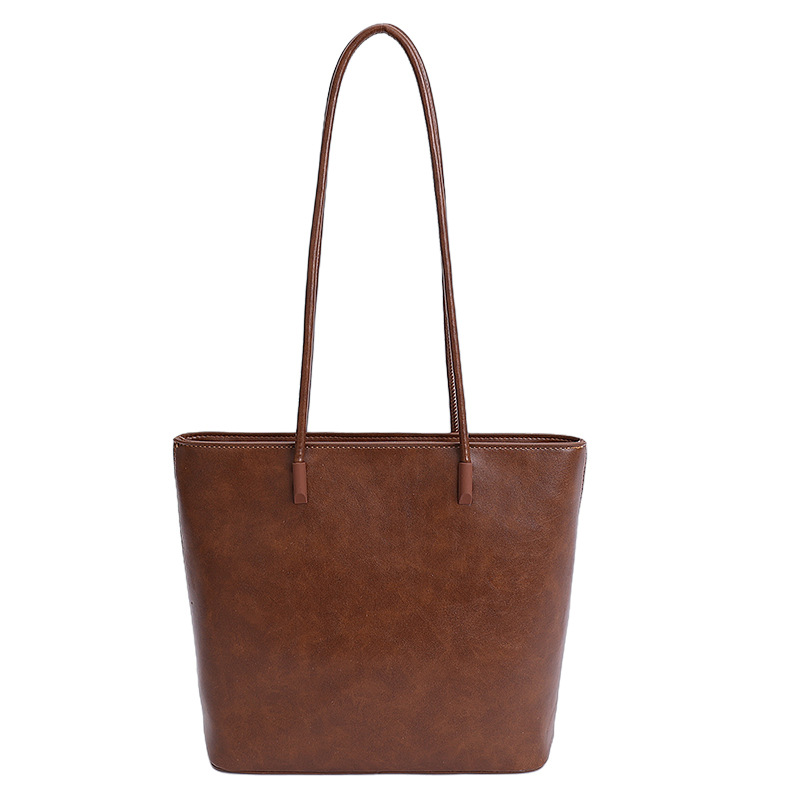 New retro tote for commutingversatile and high-end, large capacity single shoulder armpit bag