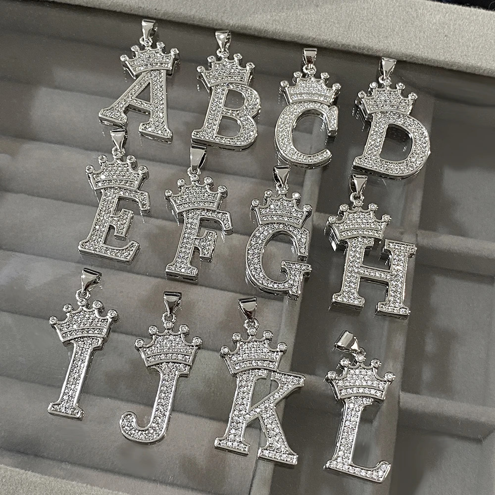 Freetry 26 Letters AZ Zircon Crown Pendant Necklace for Women Men Punk Initial Alphabet Necklaces Hip Hop Choker Chain Jewelry 250905