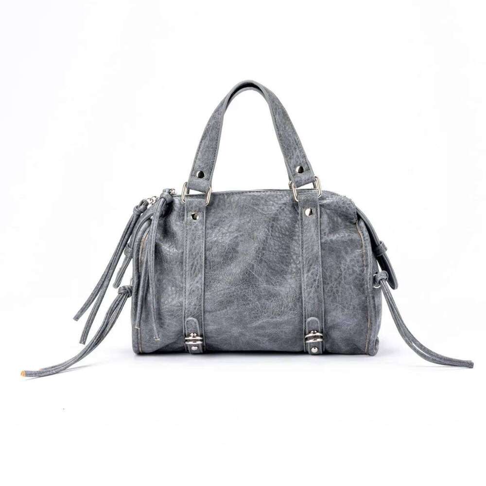 Vintage Fashion Rivets Motocycle Casual Shoulder Women Tote Shopping Bag Female Handbag Boston Zipper Crossbody