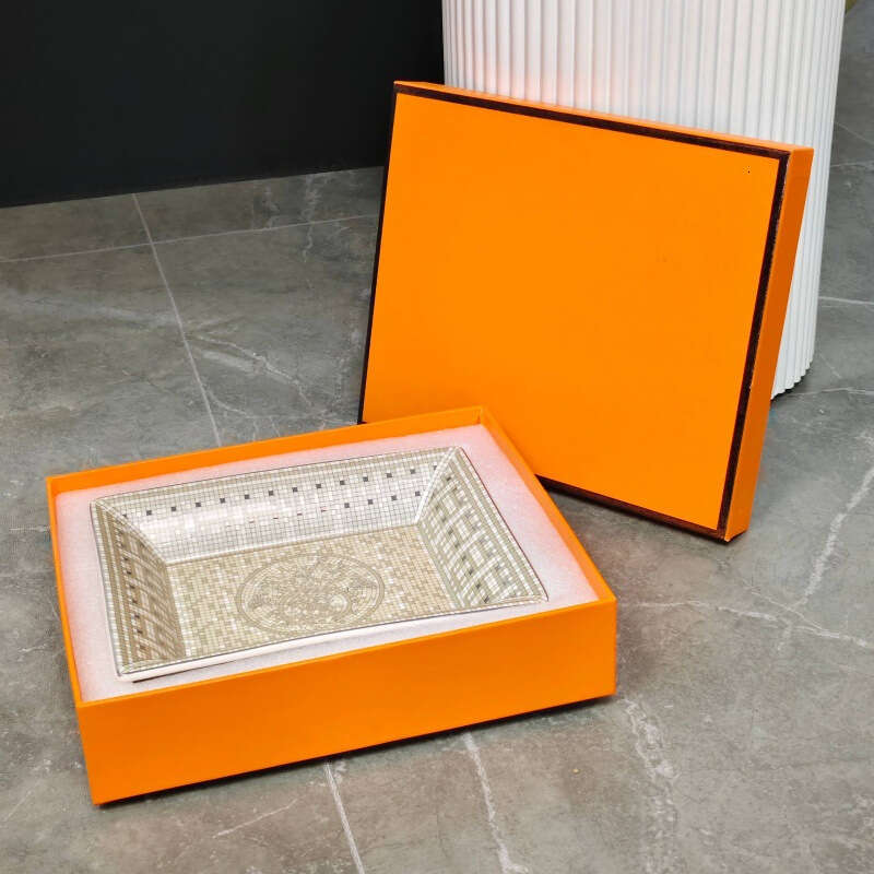 European Style Home Model Room Decoration Bone China Tableware Set Steak Ceramic Western Dish Plate Coffee Cup B2