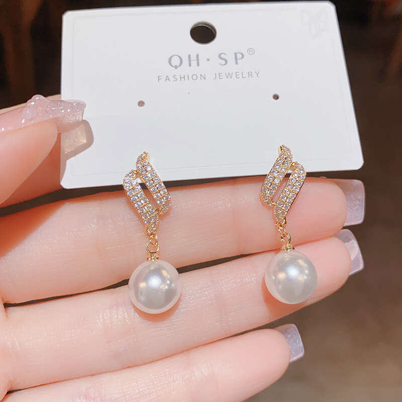 DHpet Needle High-end Angel Wings Pearl Korean Fashion Unique Design Sense Temperament Internet Celebrity Earrings