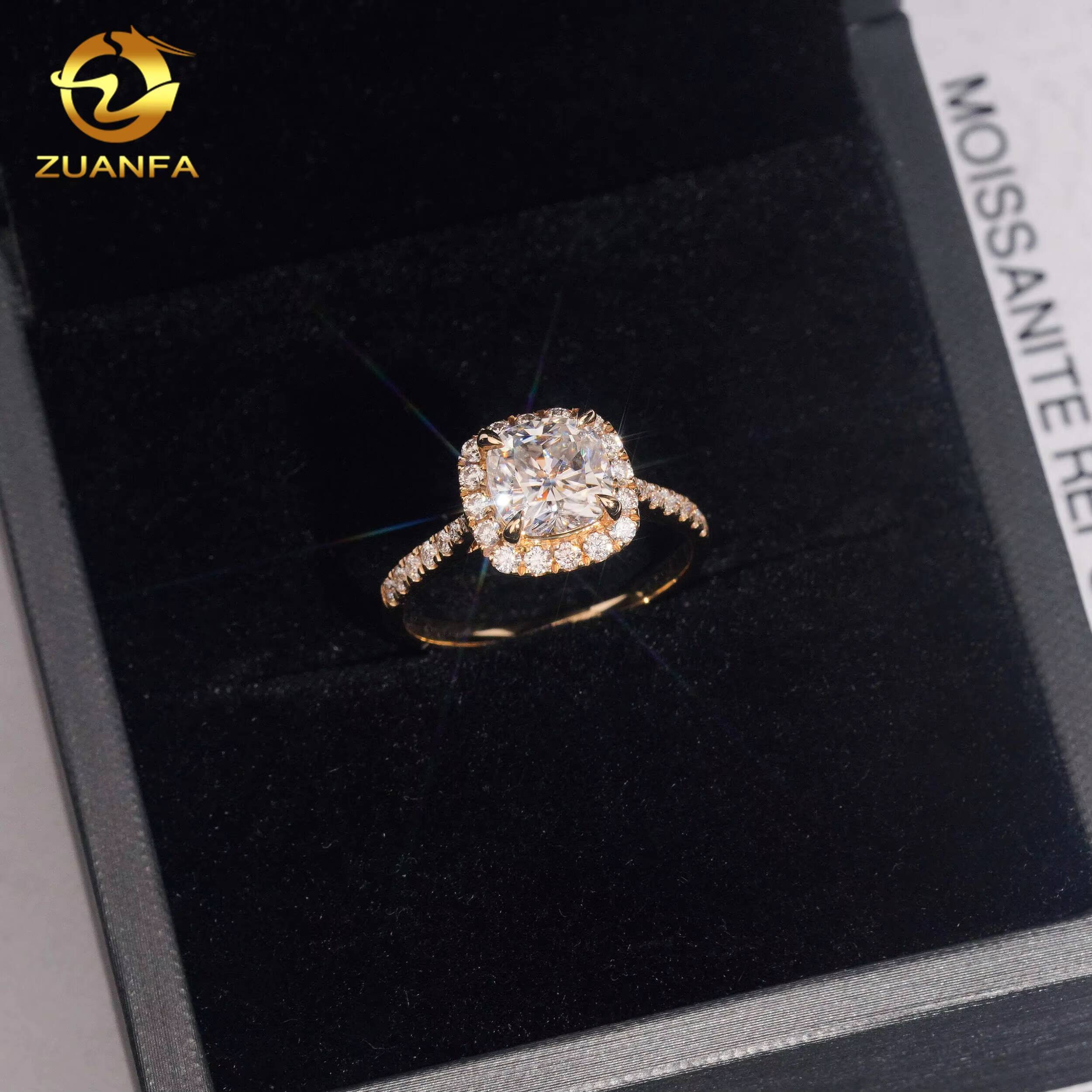 Wholesale Price 14K Yellow Gold Halo Design Cushion Diamond Moissanite Engagement Ring for Women