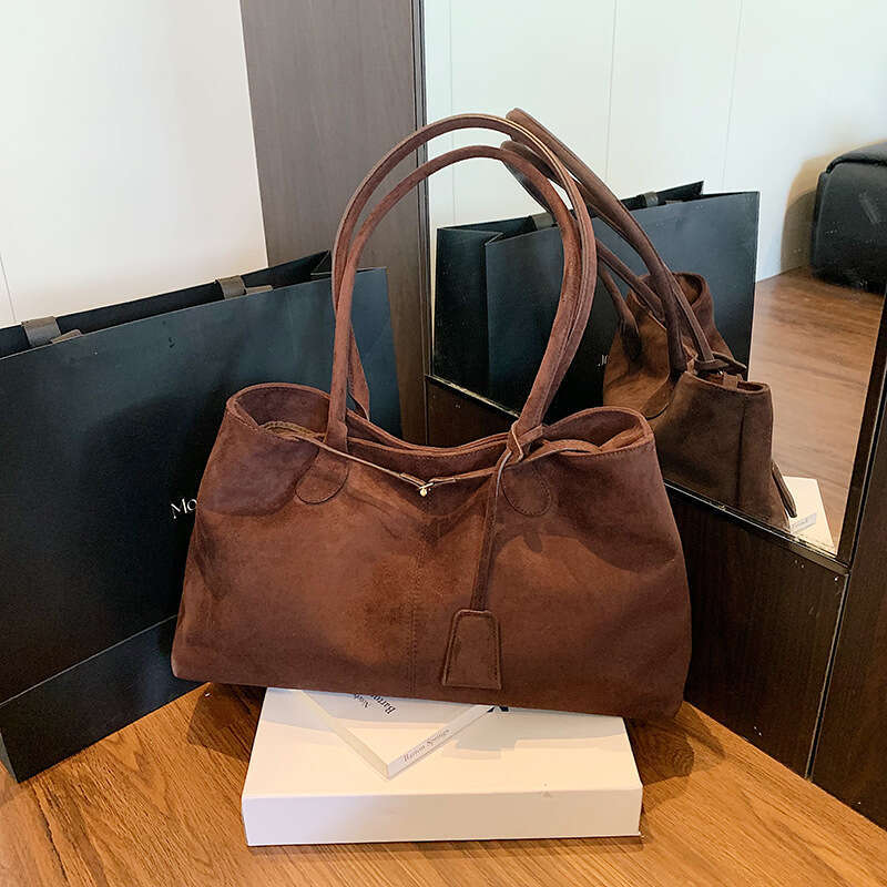 New Fashion Capacity Suede Underarm Versatile Commuter Women's Large Tote Trendy Bag