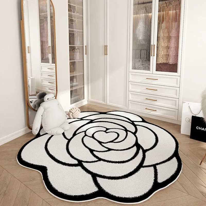 Luxurious VIKAMA Light Luxury Flower Carpet Imitation Cashmere Home Decoration Floor Mat Soft NonSlip Girls Cute Bedroom Carpet Y251105