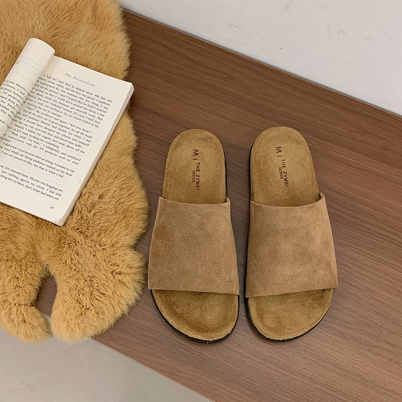 2025 Free Shipping New Designer Thick soled slippers made of genuine soft leather with a flat bottom suitable for men women wearing soft leather on th